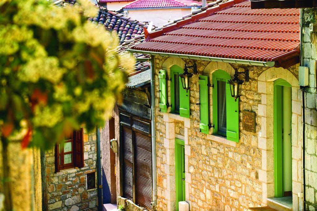 Enastron Guesthouse Димицана Екстериор снимка