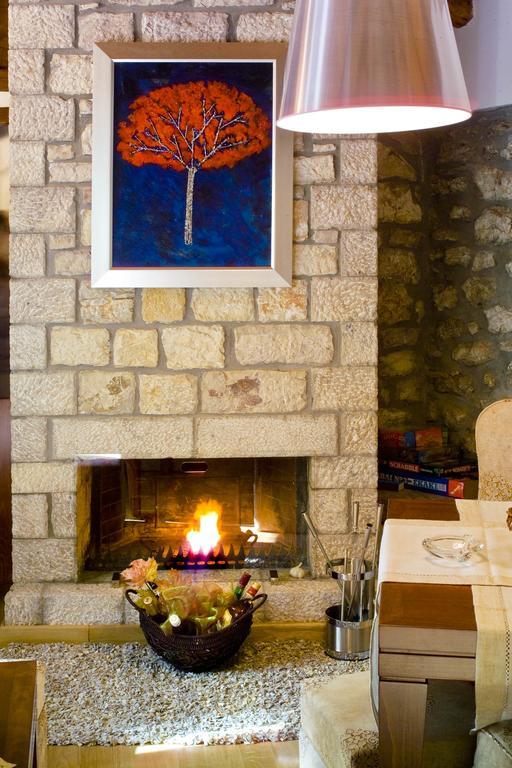 Enastron Guesthouse Димицана Екстериор снимка